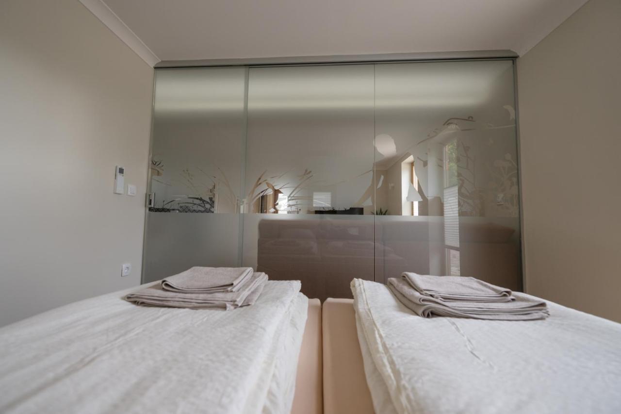Holiday Home Virida, App Leopold III Ivancna Gorica Εξωτερικό φωτογραφία